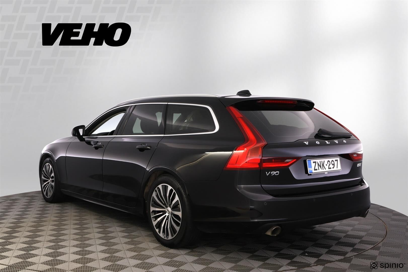 Volvo V90 D3 AWD Momentum aut 2020, bild 3/35