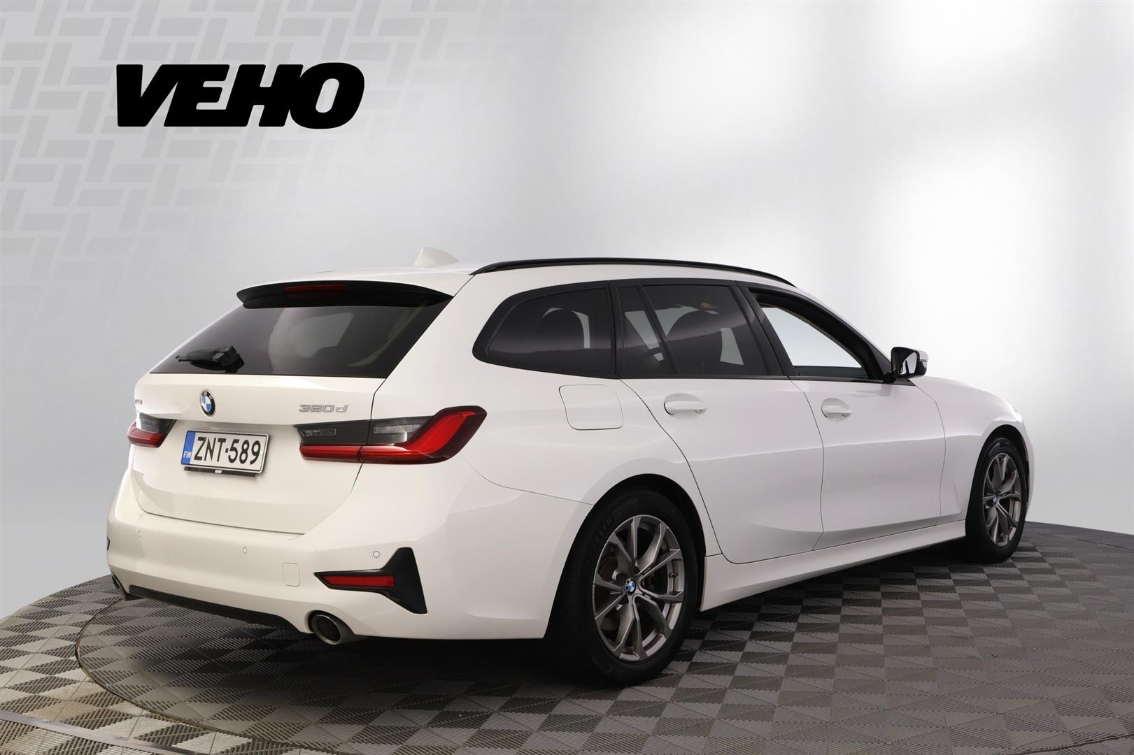 BMW 320 2021, kuva 5/33