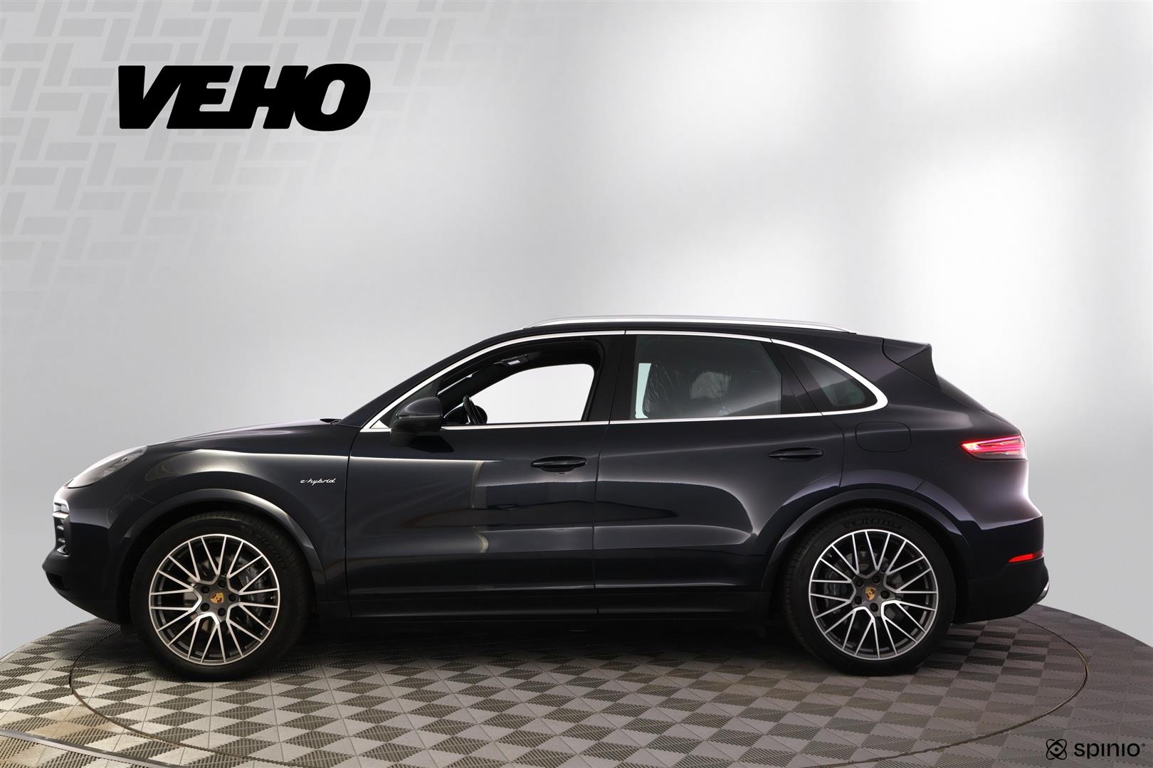 Porsche Cayenne E-Hybrid /Facelift 2022, kuva 2/46