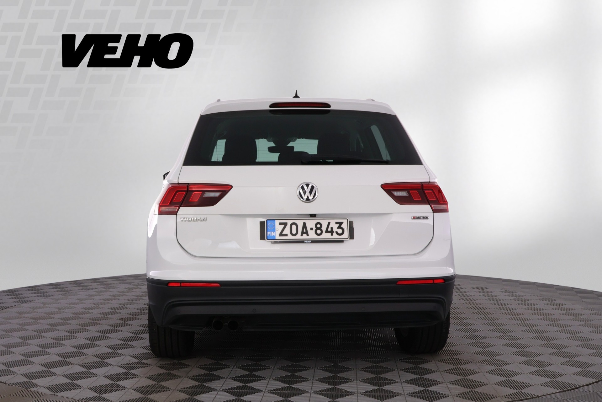 Volkswagen Tiguan 2018, photo 4/23