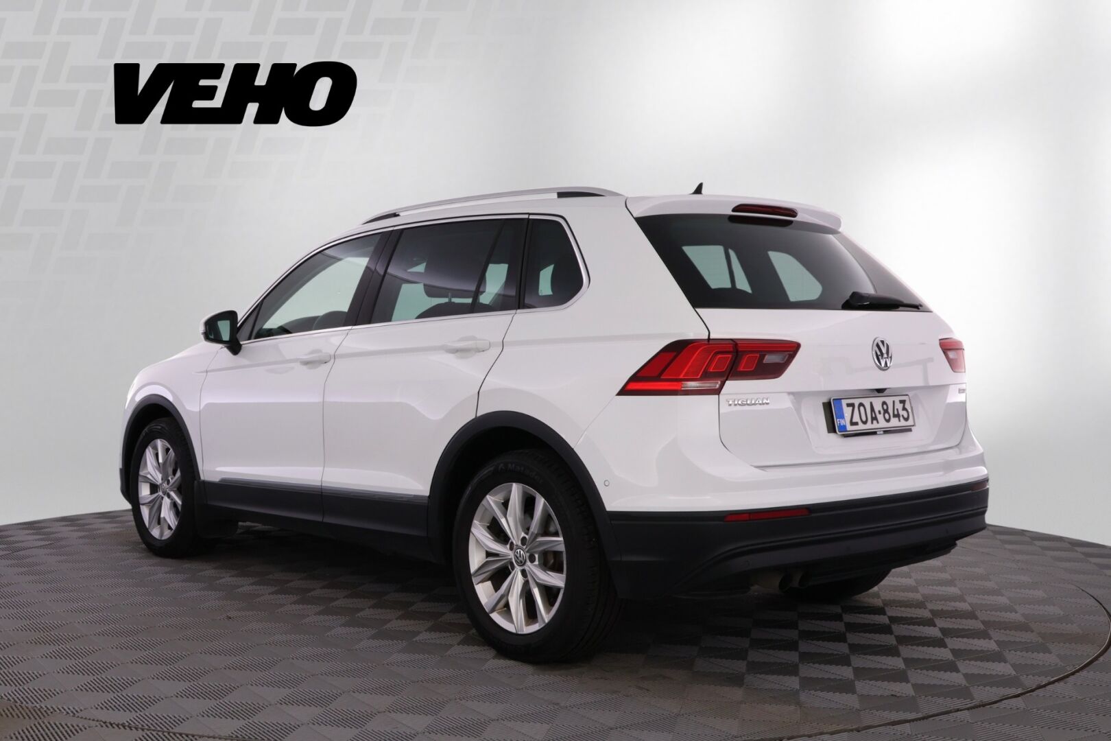 Volkswagen Tiguan 2018, bild 3/23