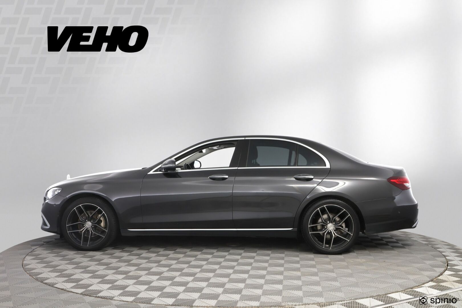 Mercedes-Benz E 300 d 4MATIC A Exclusive 2022, bild 2/31