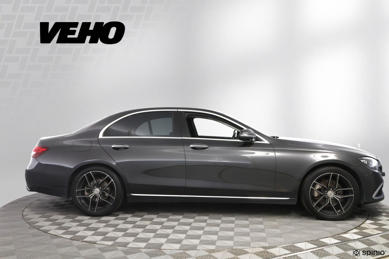 Mercedes-Benz E 300 d 4MATIC A Exclusive 2022, bild 5/31