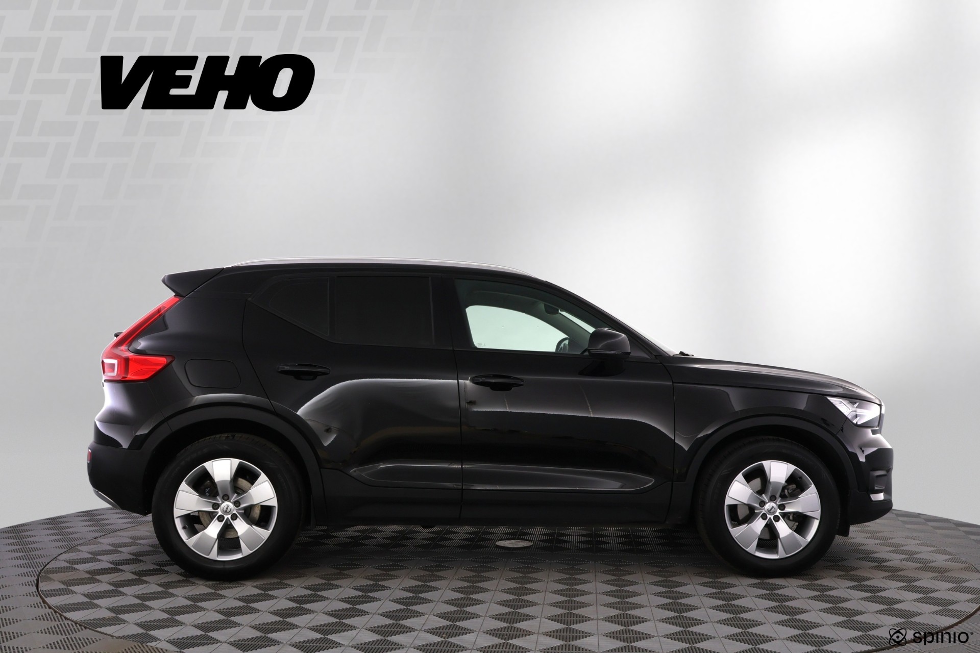 Volvo XC40 2018, kuva 6/29