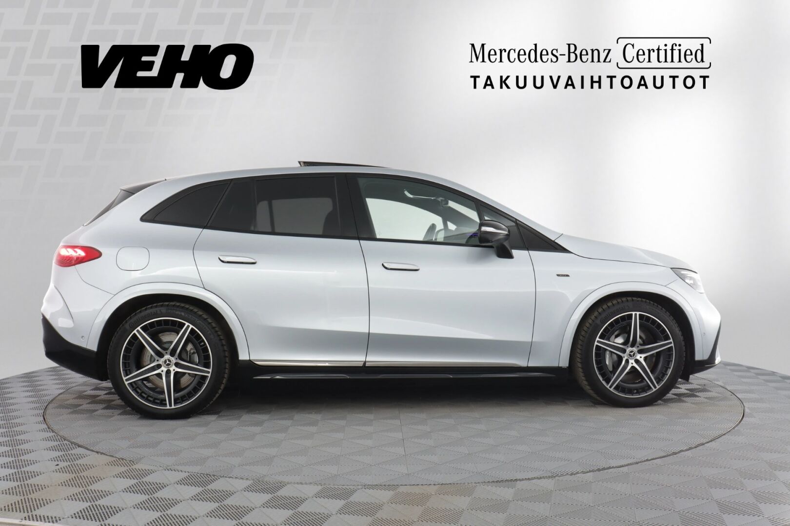 Mercedes-Benz EQE SUV 2025, bild 6/28
