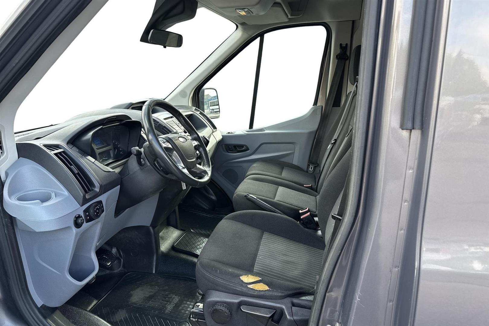 Ford Transit 2015, photo 7/10