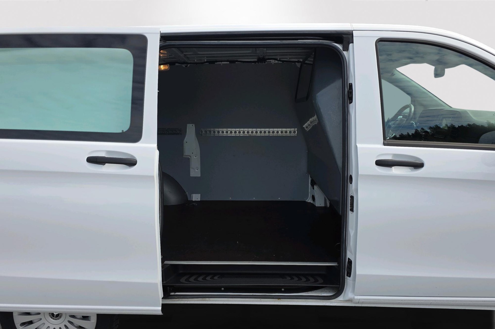 Mercedes-Benz Vito 2017, photo 5/18