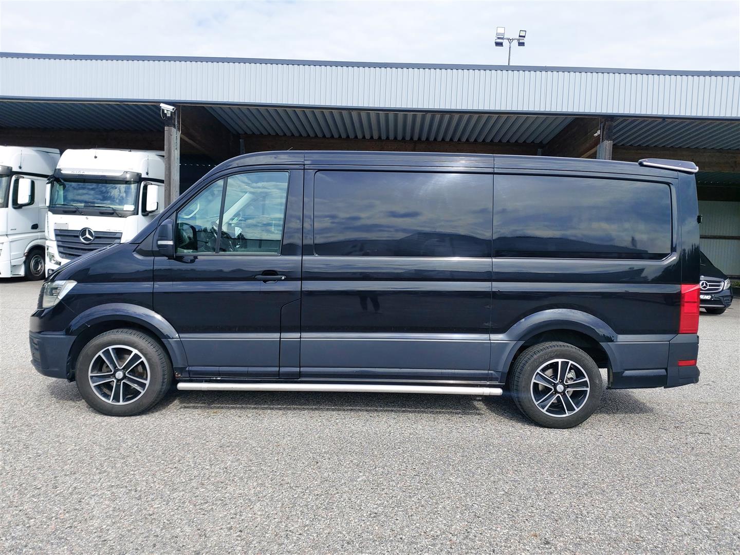 Volkswagen Crafter 2020, photo 2/22