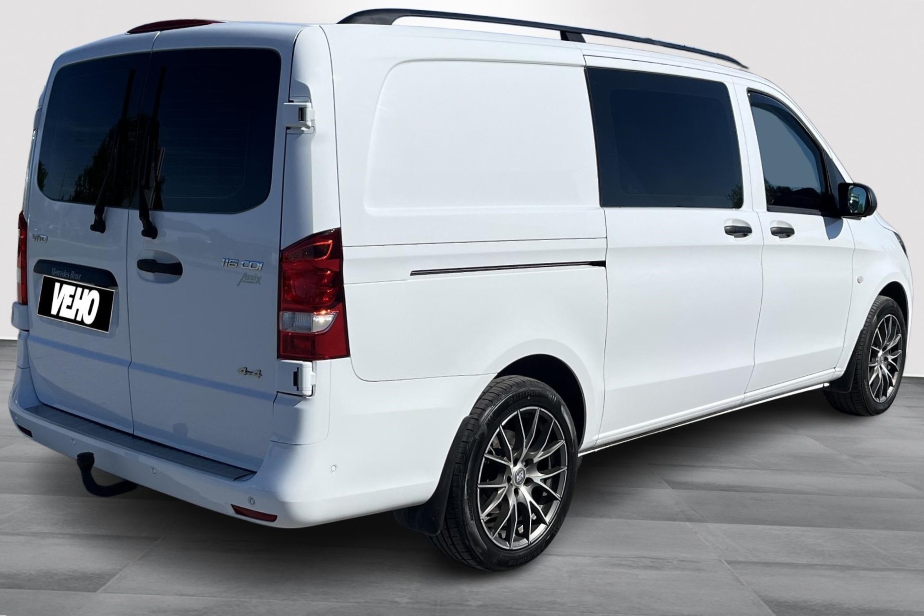Mercedes-Benz Vito 116CDI 4x4 keskipitkä 2021, kuva 5/17
