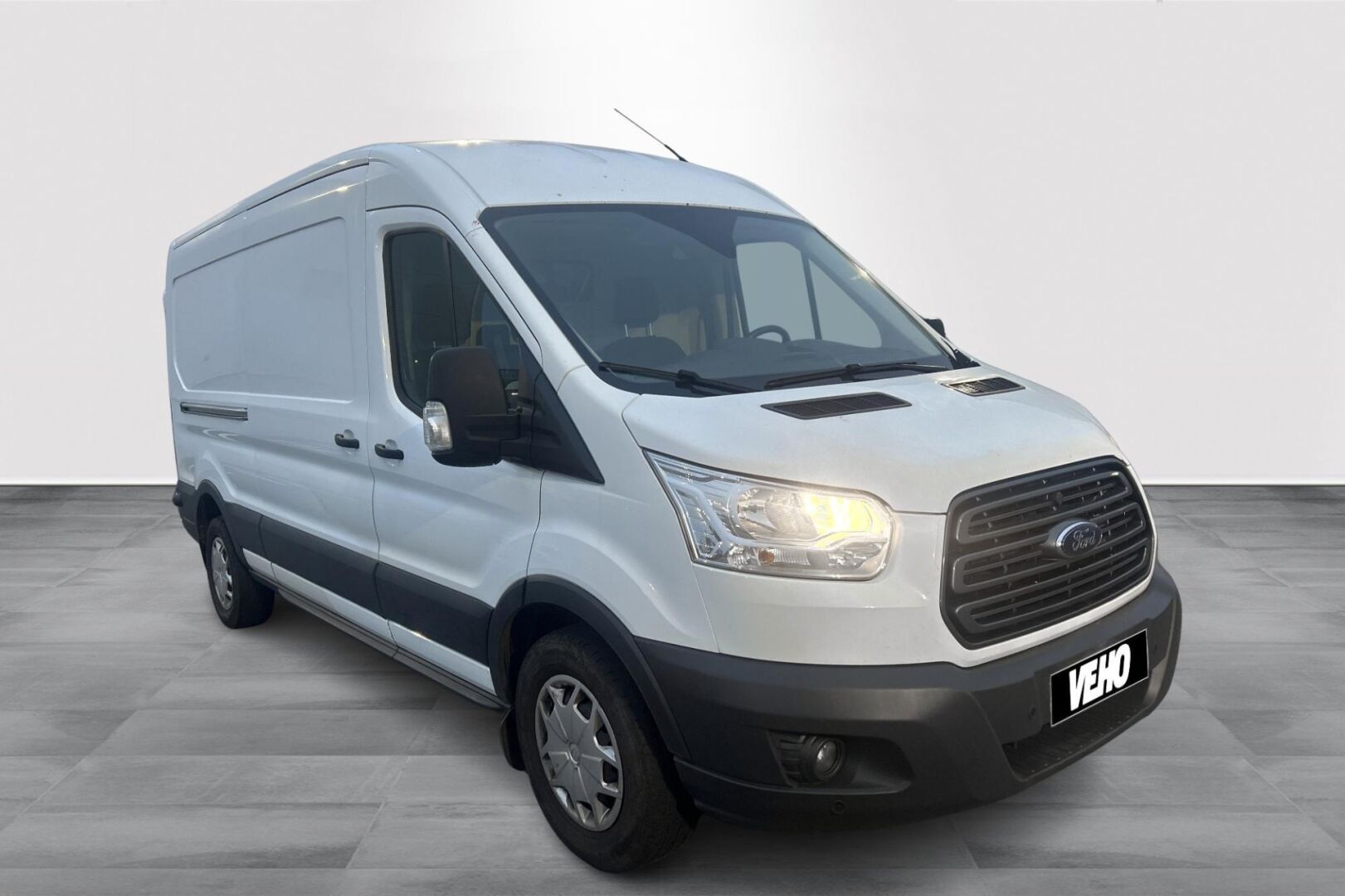 Ford Transit Van 350 2,0 TDCi 130 hv M6 2018, kuva 2/8
