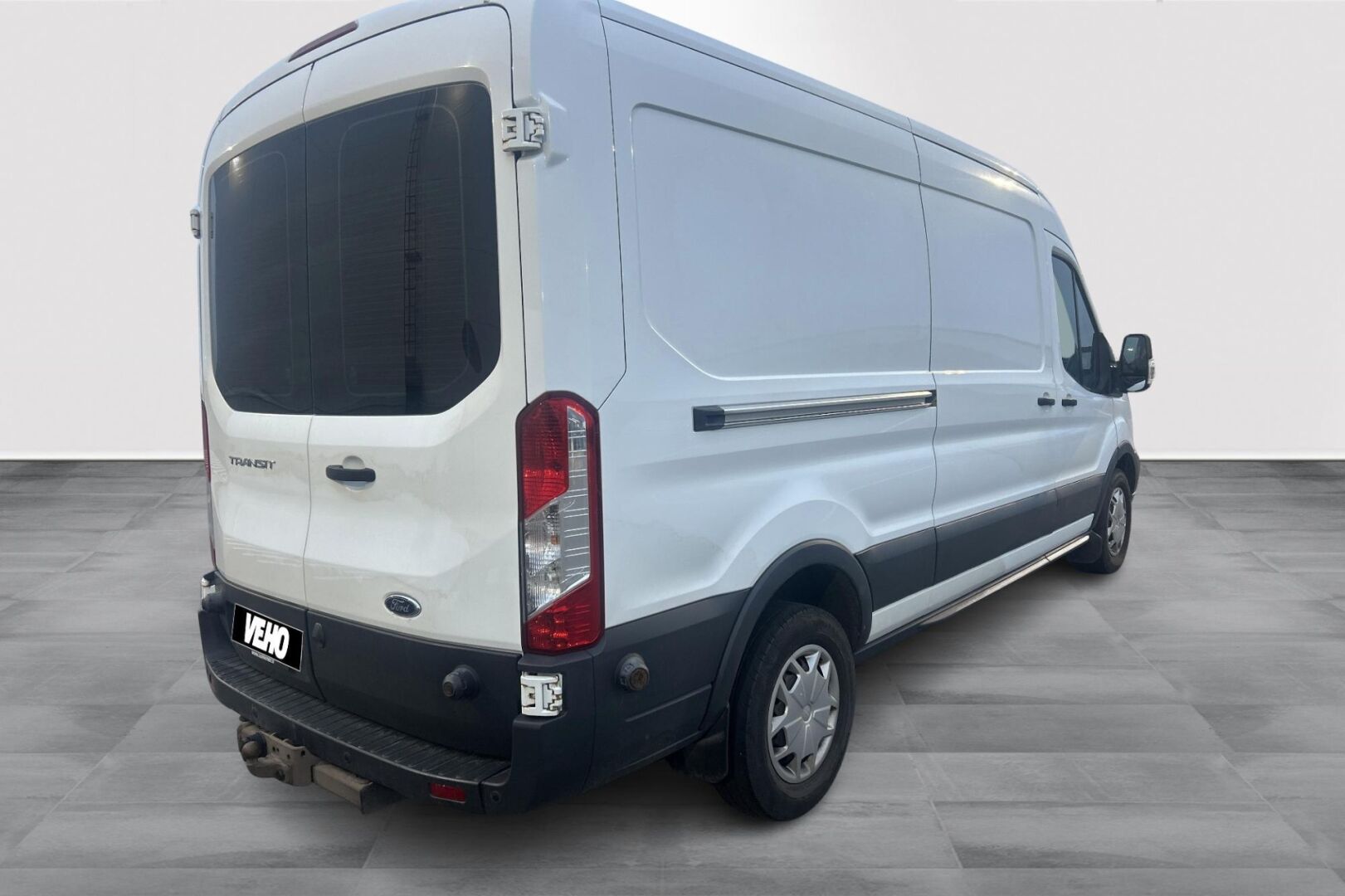 Ford Transit Van 350 2,0 TDCi 130 hv M6 2018, kuva 3/8
