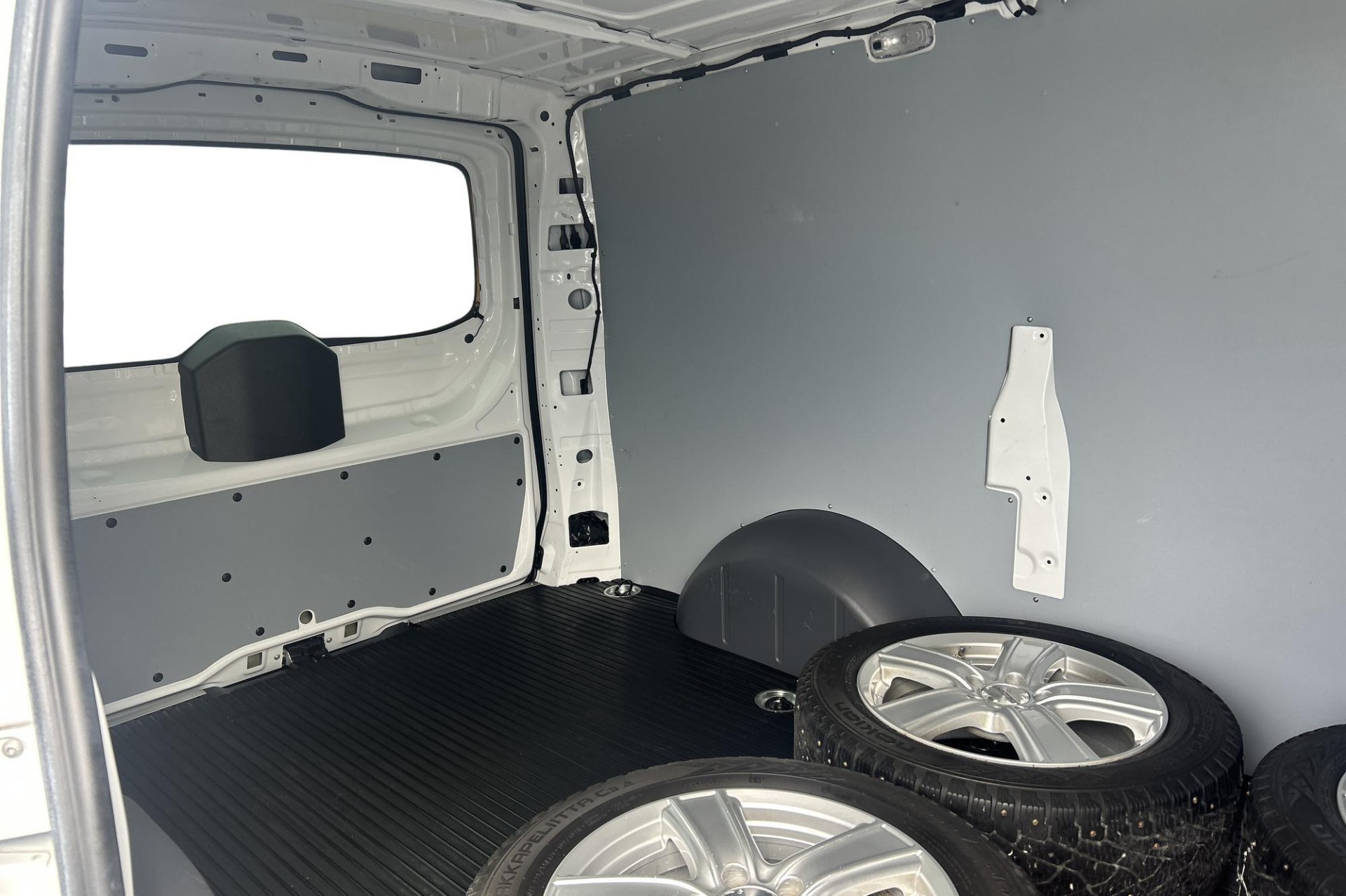 Mercedes-Benz Vito 2021, kuva 7/9