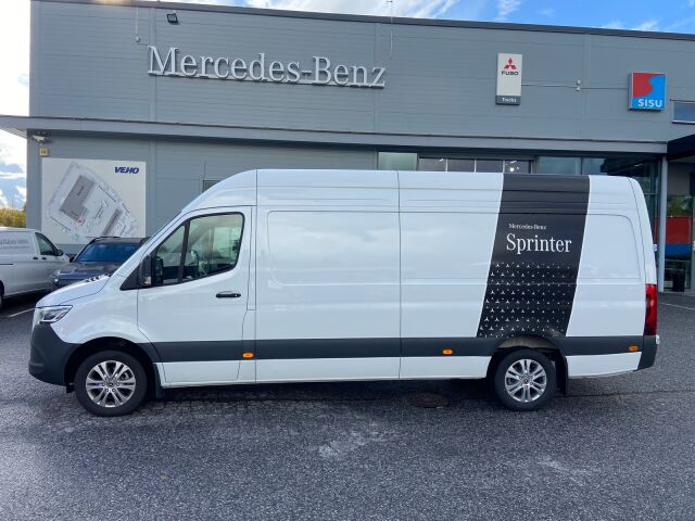 Mercedes-Benz Sprinter 2025
