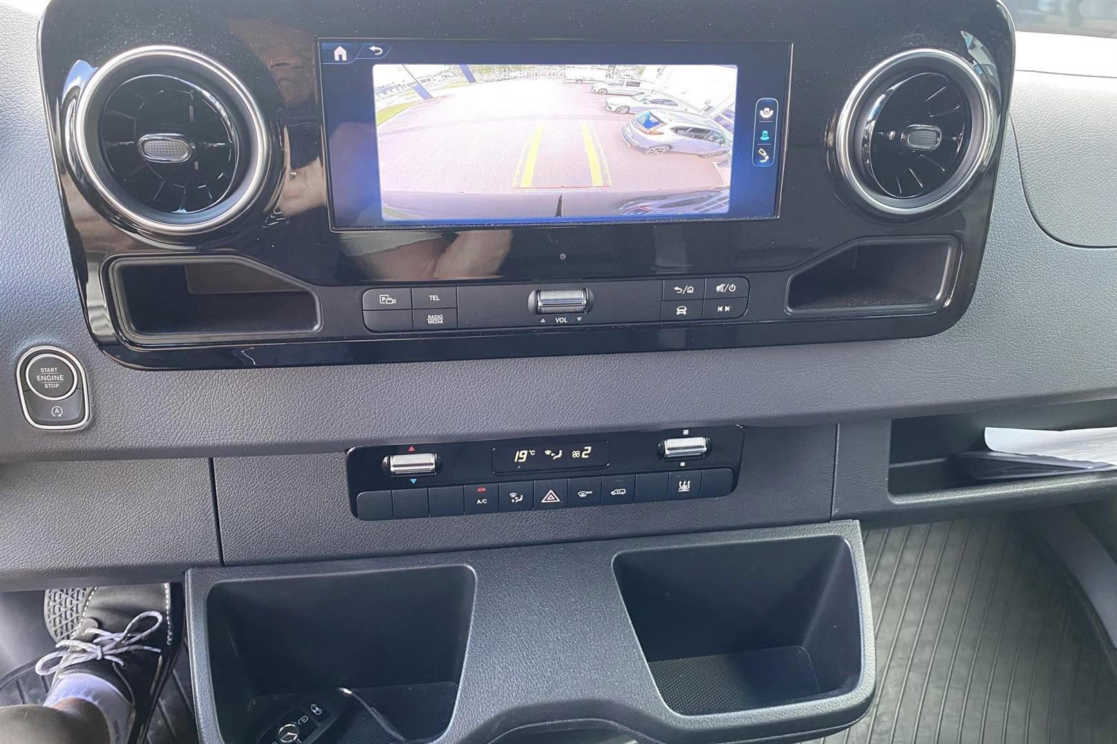 Mercedes-Benz Sprinter 2026, photo 7/9