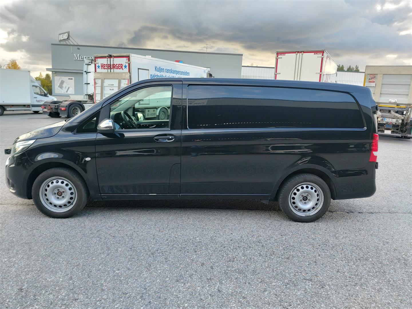 Mercedes-Benz Vito 2018, photo 2/20