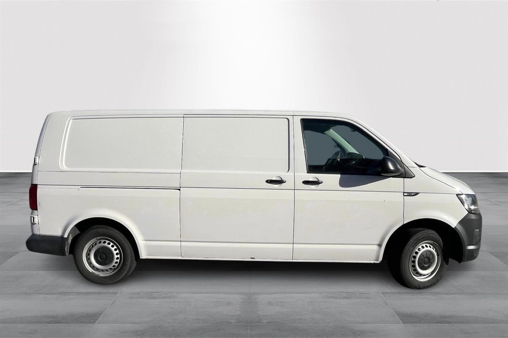 Volkswagen Transporter 2019, kuva 6/10