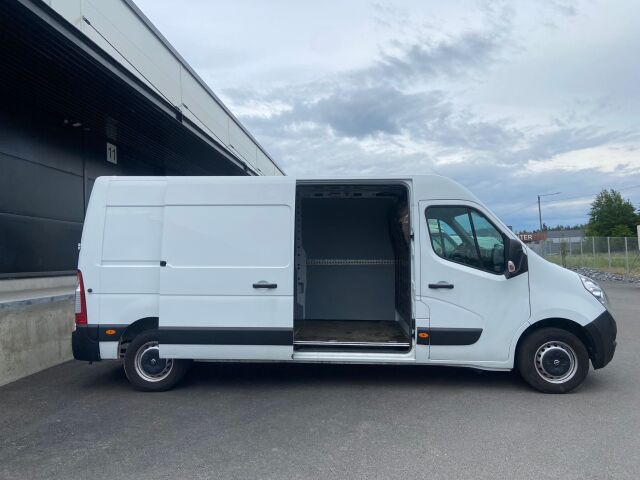 OPEL MOVANO 2020