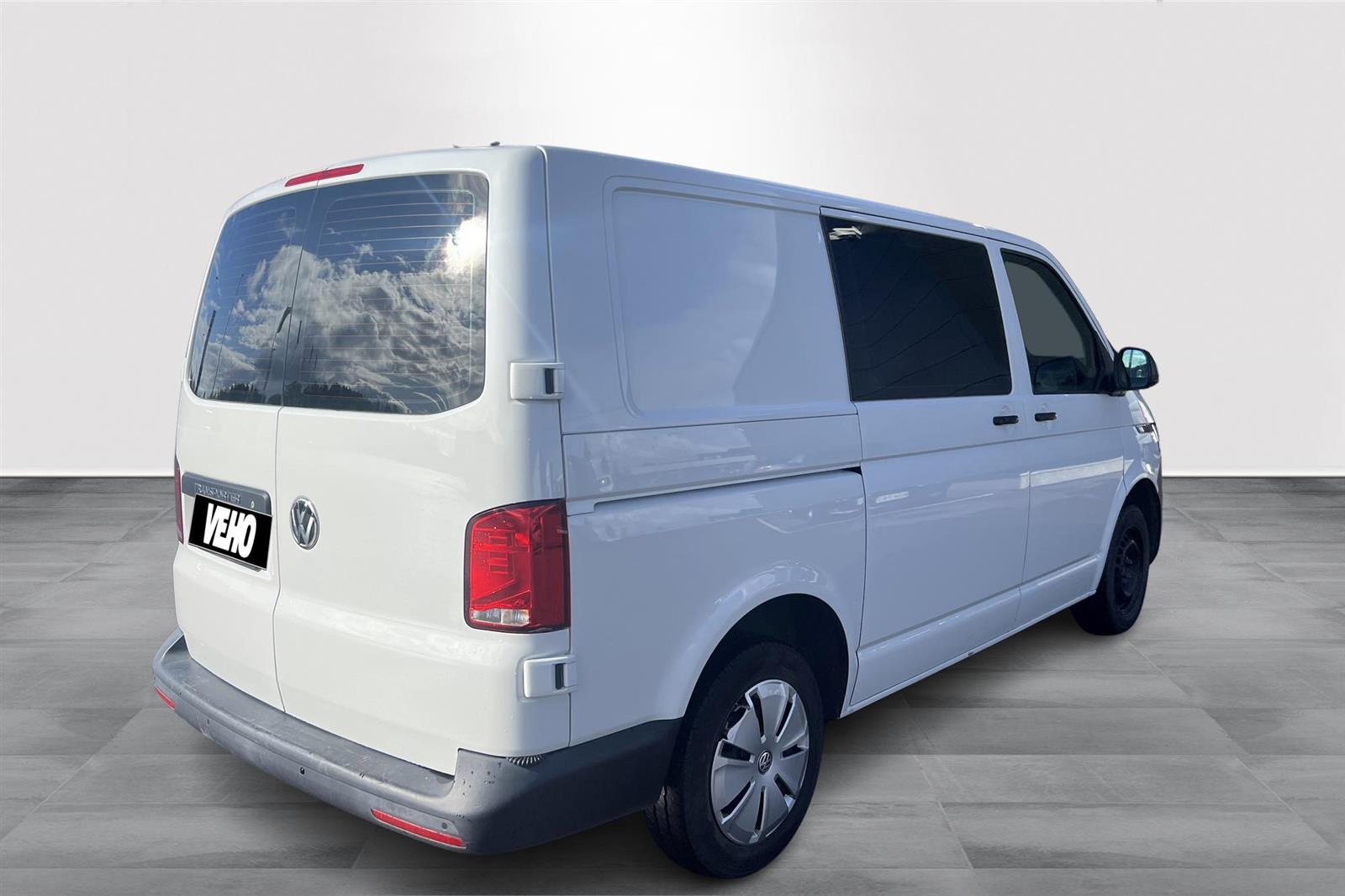 Volkswagen Transporter 2022, kuva 6/18