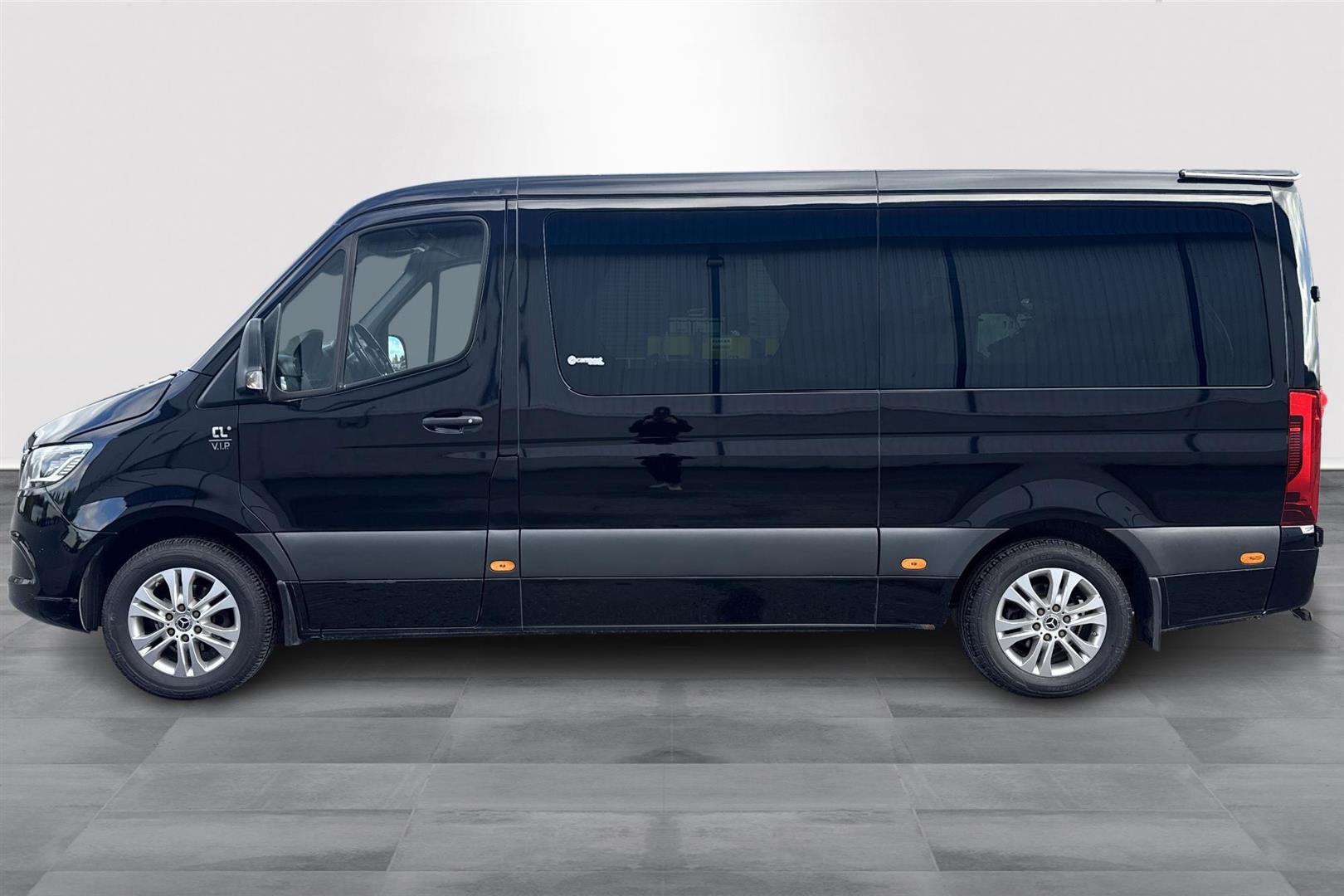 Mercedes-Benz Sprinter 2021, photo 2/13