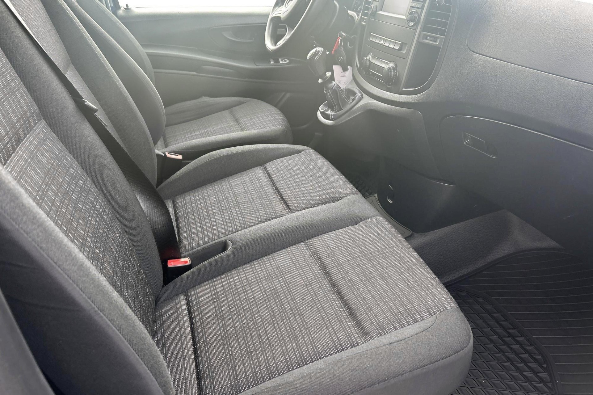 Mercedes-Benz Vito 2020, kuva 6/9