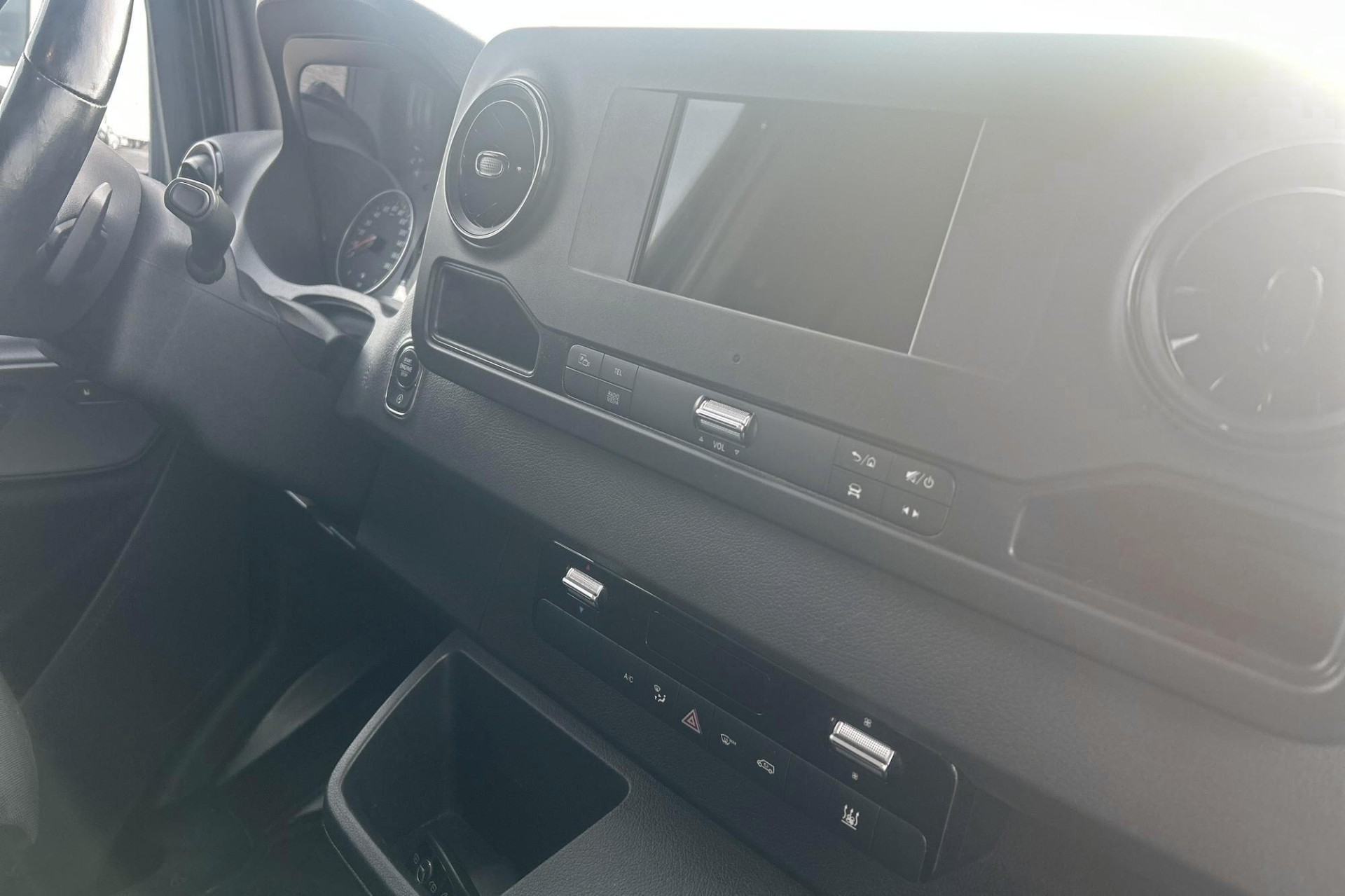 Mercedes-Benz Sprinter 2021, photo 6/9