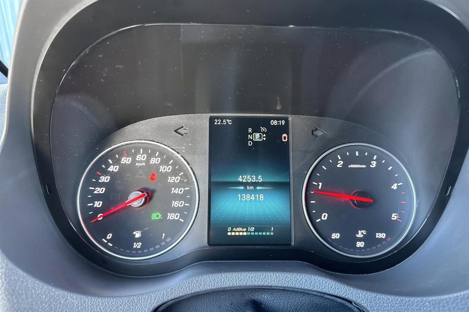 Mercedes-Benz Sprinter 2021, photo 7/16
