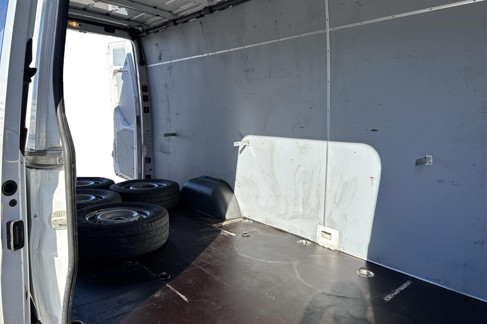 Mercedes-Benz Sprinter 2021, kuva 5/11