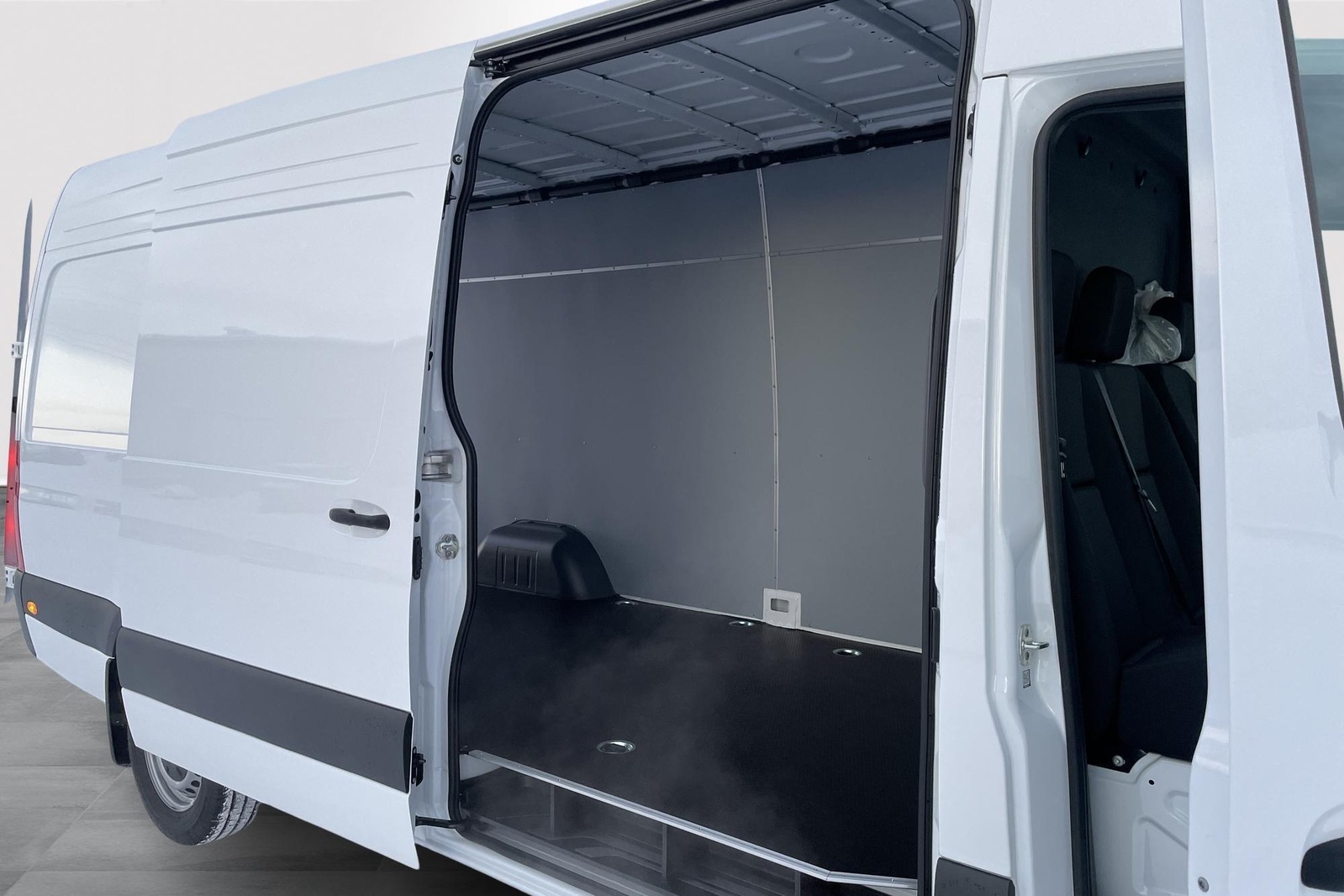 Mercedes-Benz Sprinter 2024, kuva 5/13