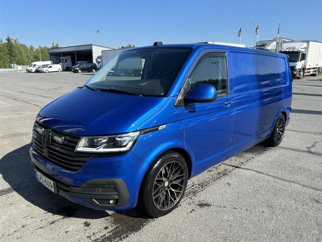 VOLKSWAGEN TRANSPORTER 2021