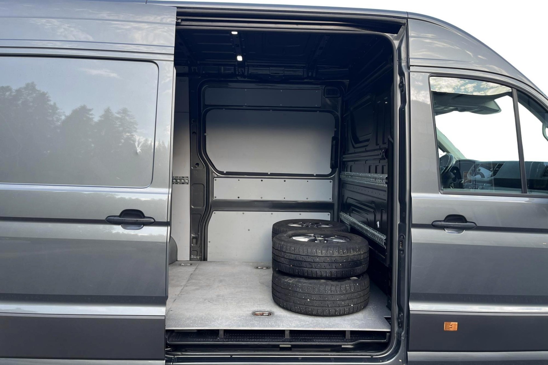 Volkswagen Crafter 2022, photo 5/22