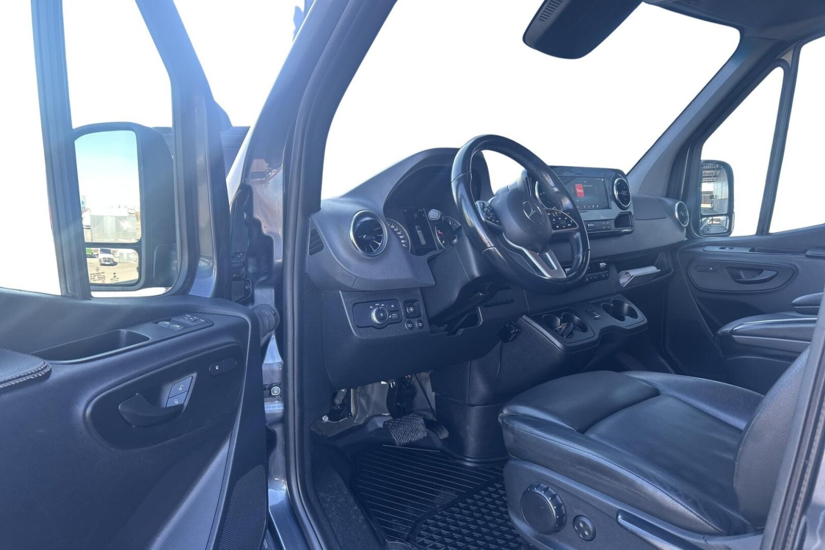 Mercedes-Benz Sprinter 2022, bild 7/12