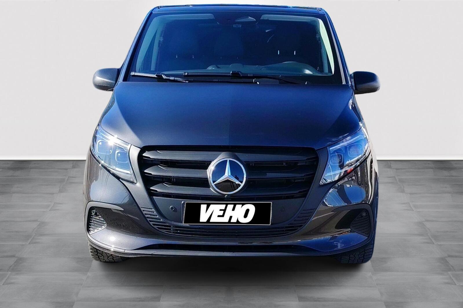 Mercedes-Benz Vito 2026, photo 2/19