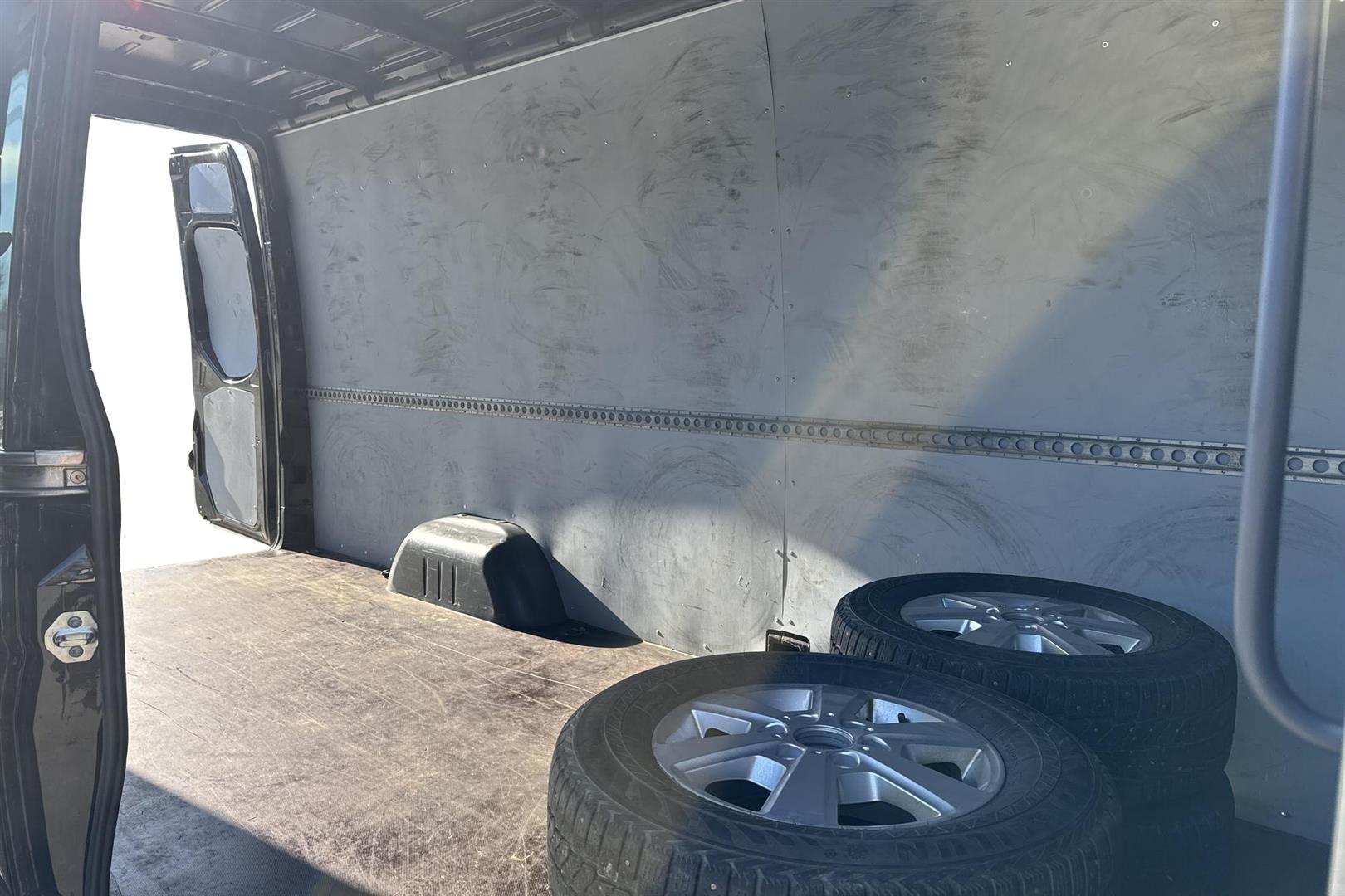 Mercedes-Benz Sprinter 2024, photo 5/13