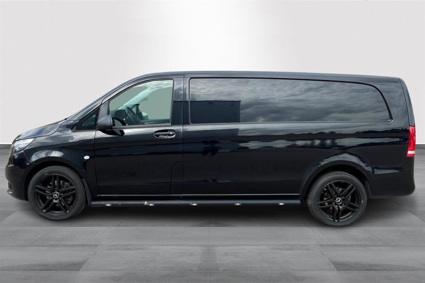 Mercedes-Benz Vito 2022, photo 2/12