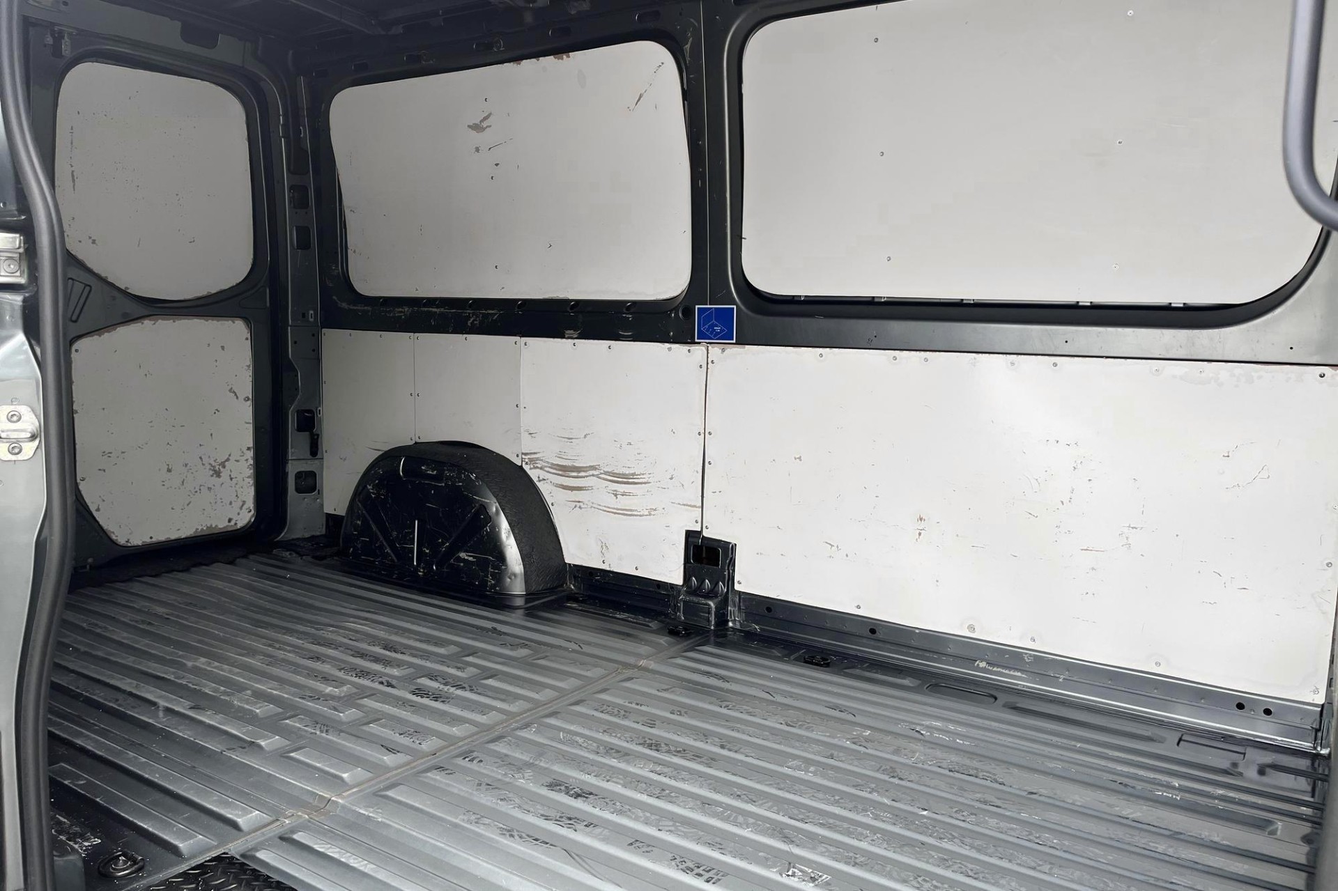 Mercedes-Benz Sprinter 2020, photo 6/18