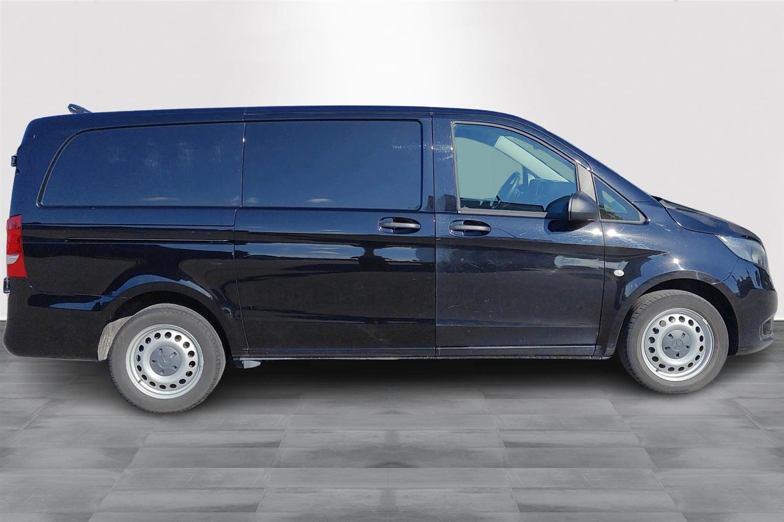 Mercedes-Benz Vito 2022, photo 7/16