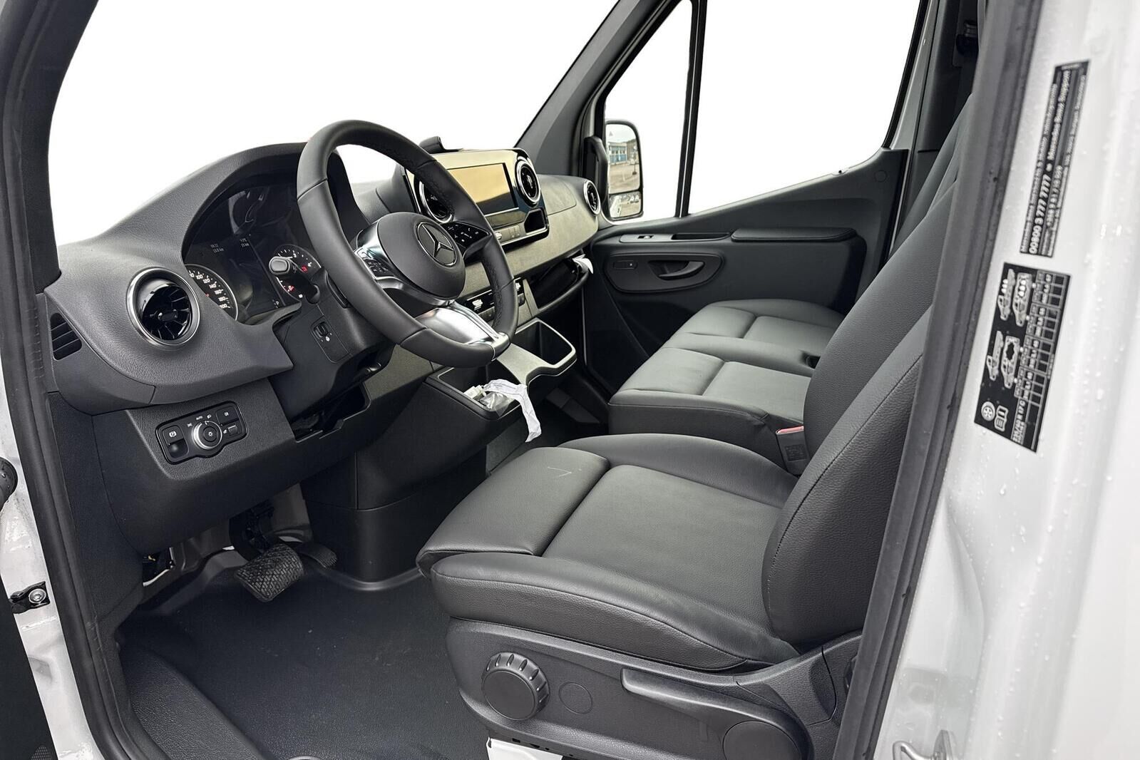 Mercedes-Benz Sprinter 2025, bild 7/10