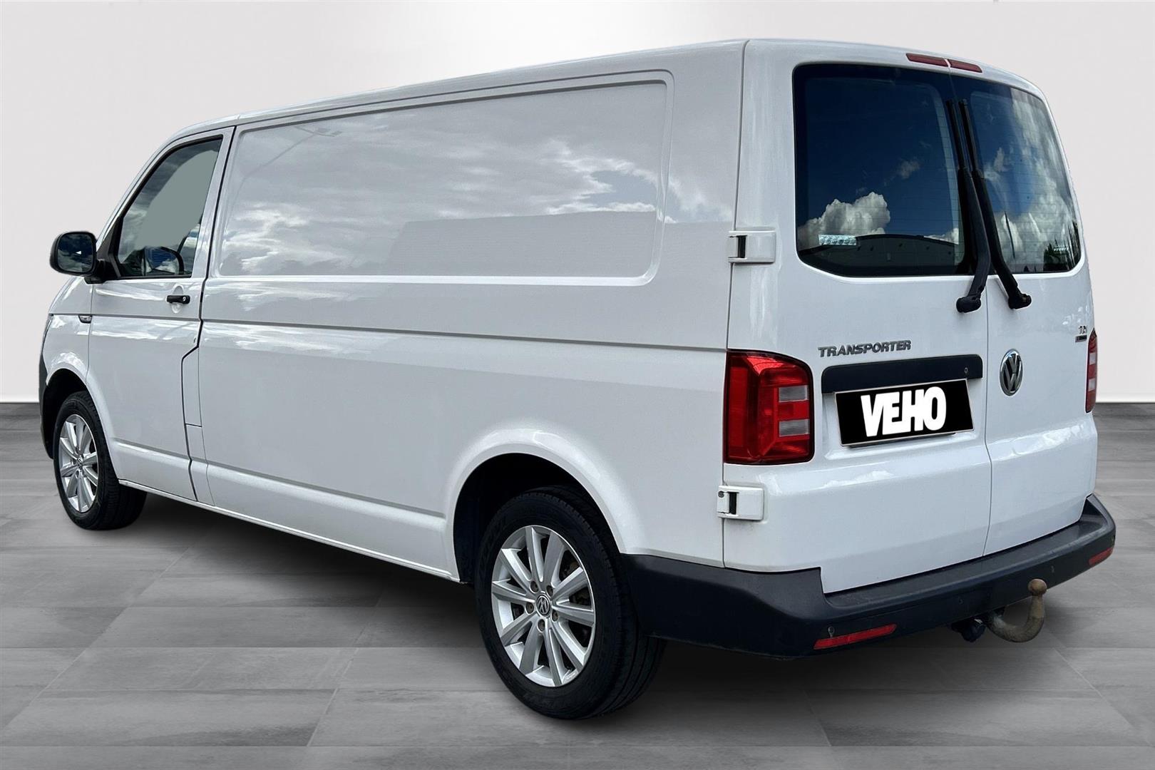 Volkswagen Transporter 2017, kuva 3/19