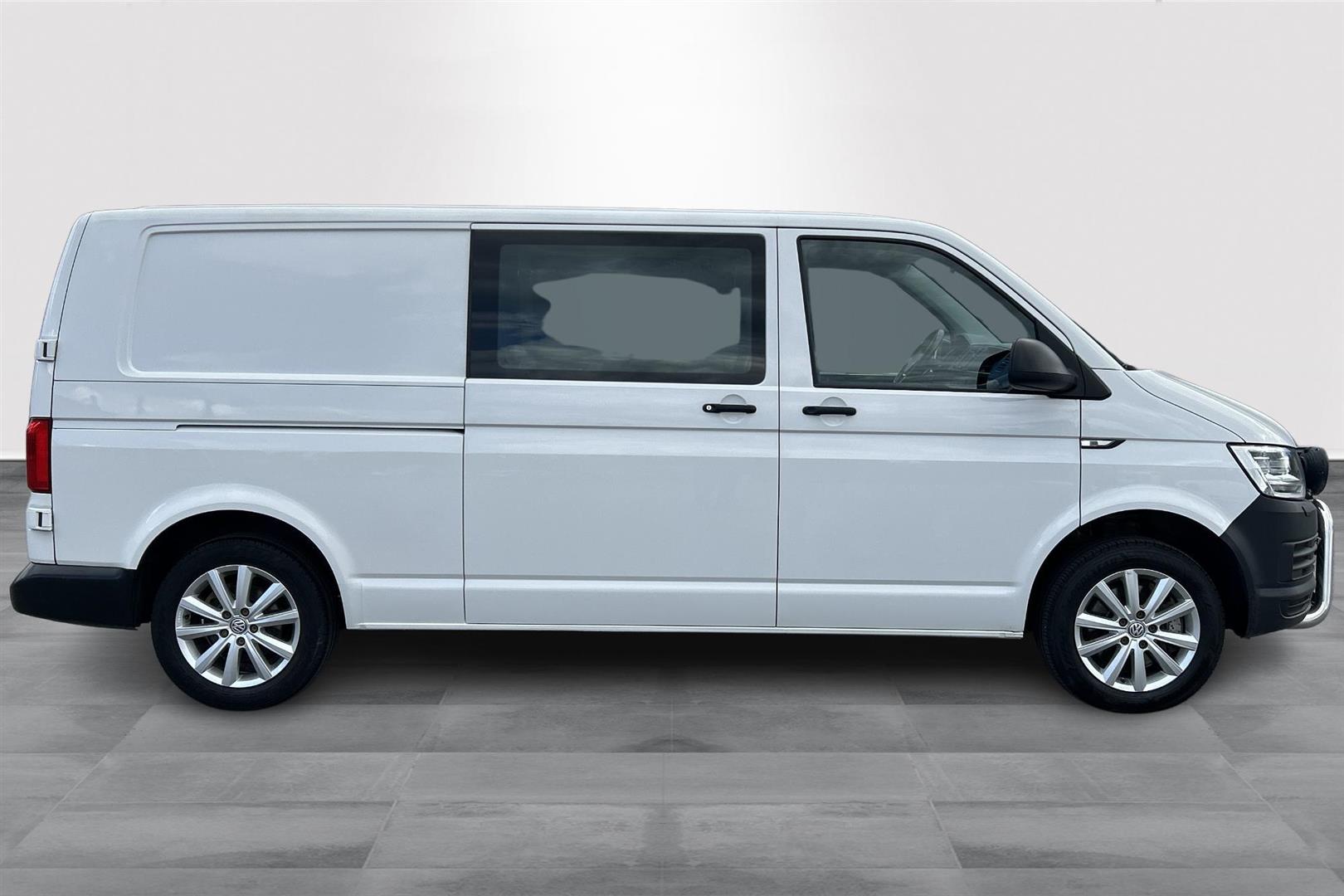 Volkswagen Transporter 2017, kuva 6/19