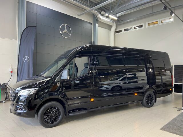 Mercedes-Benz Sprinter 2025