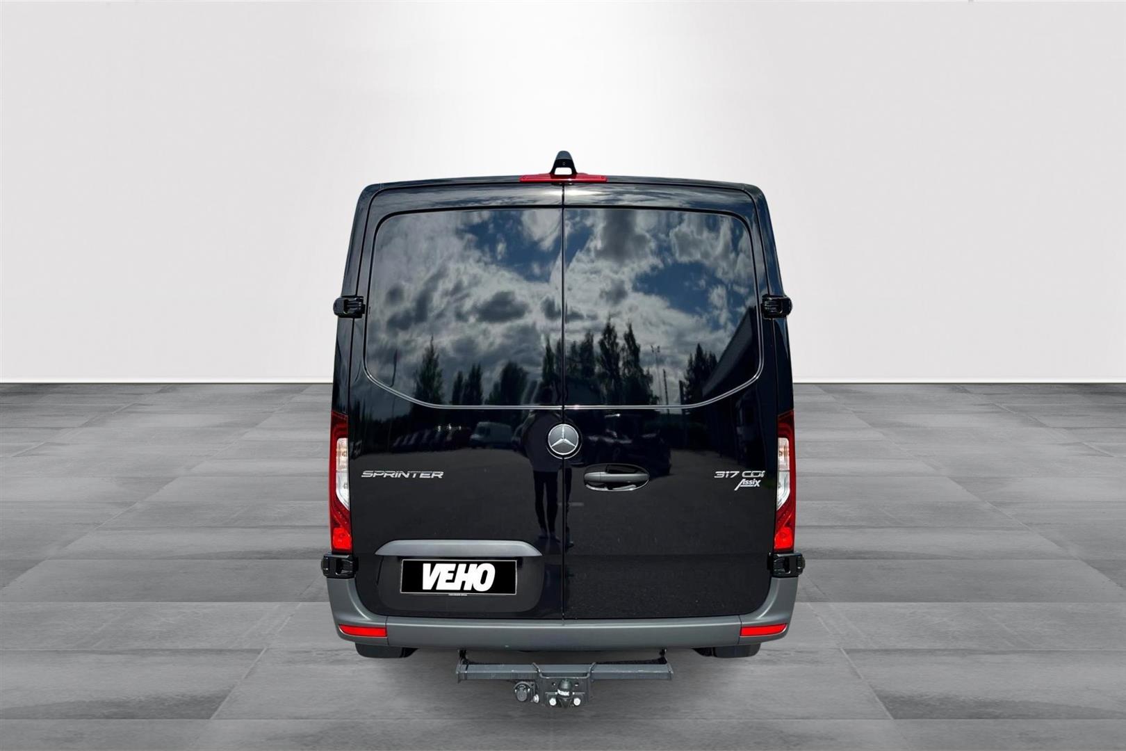 Mercedes-Benz Sprinter 2026, photo 4/12