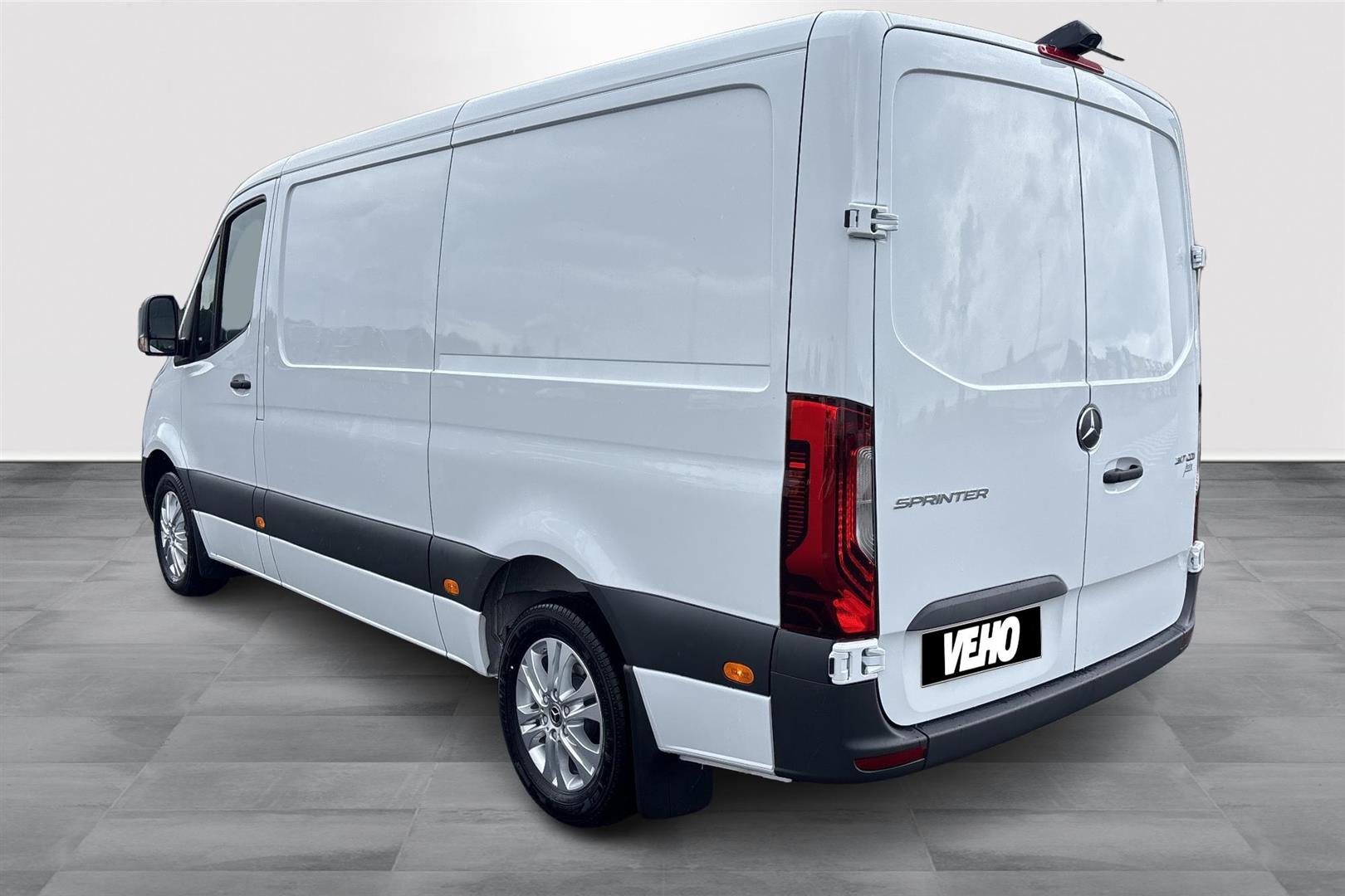 Mercedes-Benz Sprinter 2026, photo 3/9
