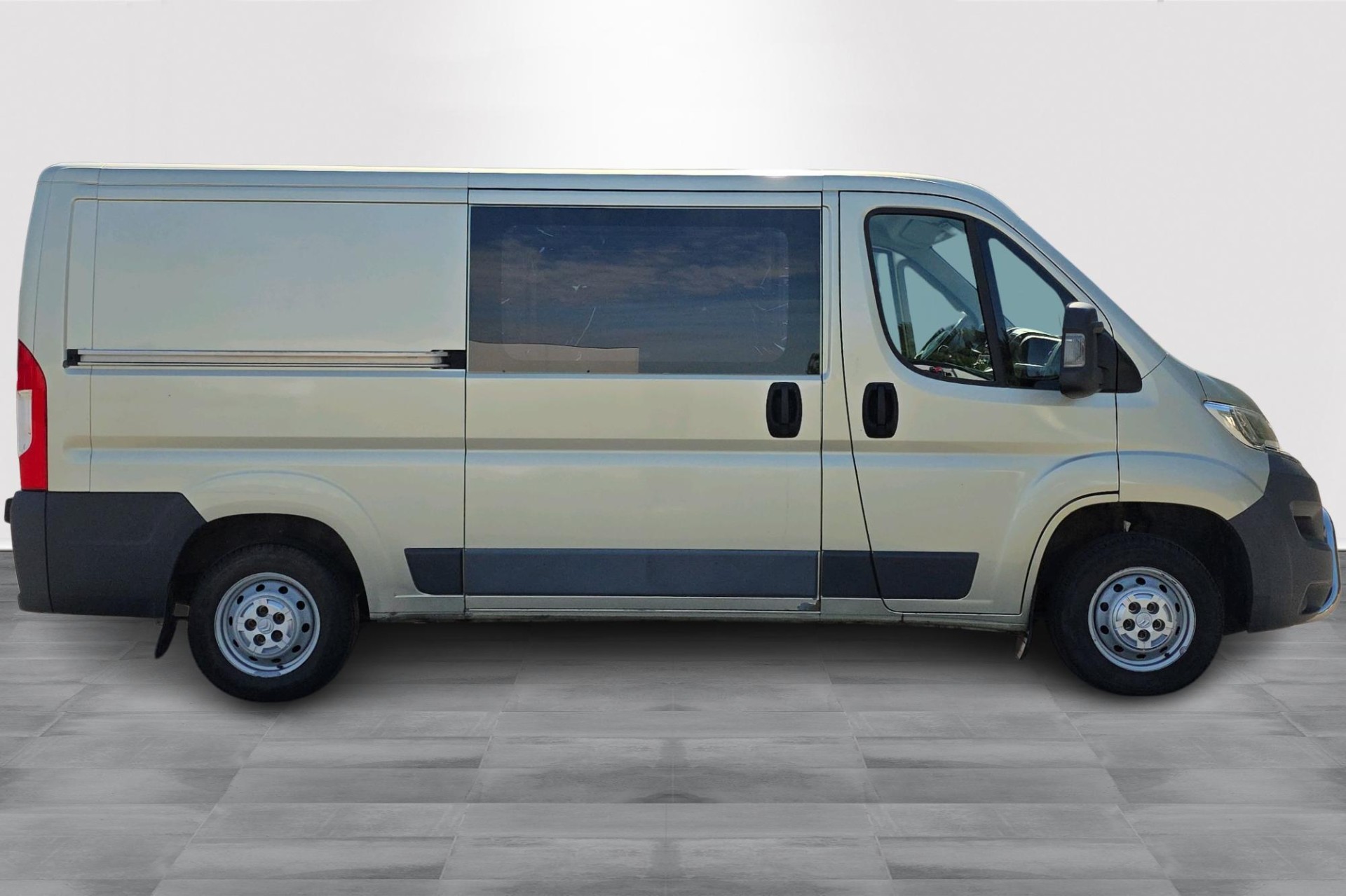Citroen Jumper HDi 130 35 L2H1 Worker 2015, kuva 4/21