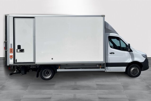 Mercedes-Benz Sprinter 2023, photo 4/19