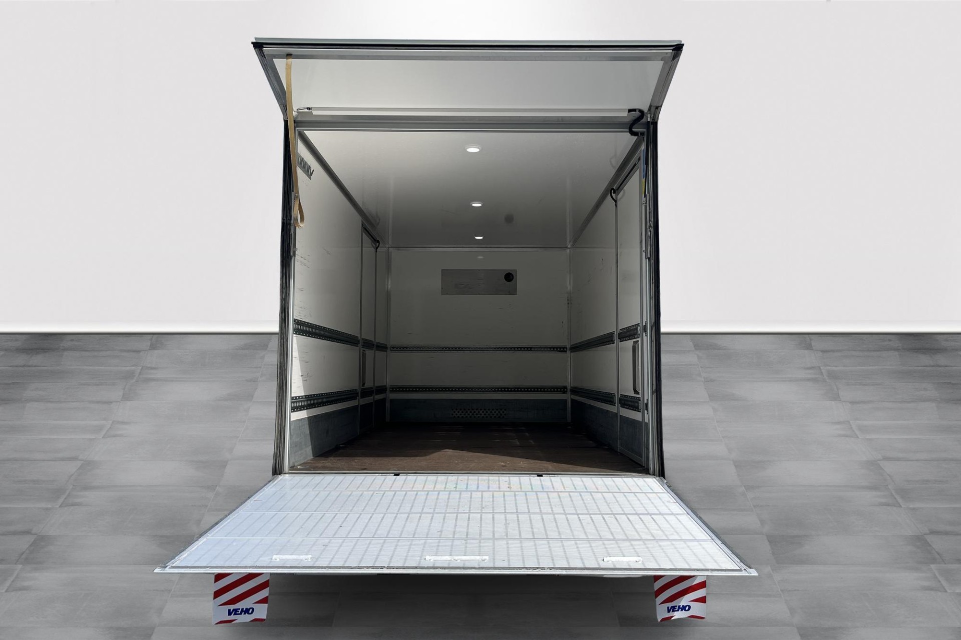Mercedes-Benz Sprinter 2023, photo 7/19