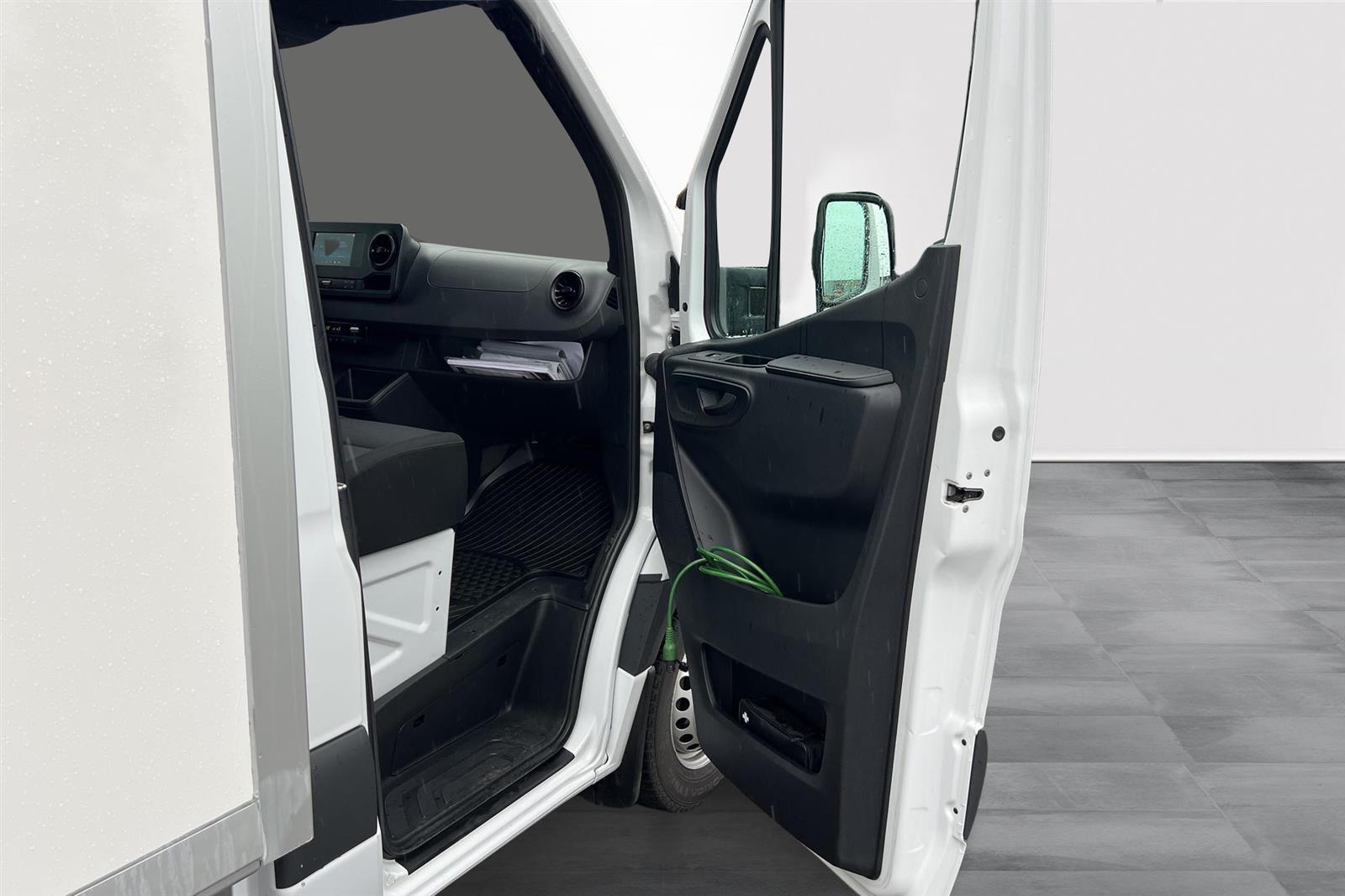 Mercedes-Benz Sprinter 2023, kuva 6/15
