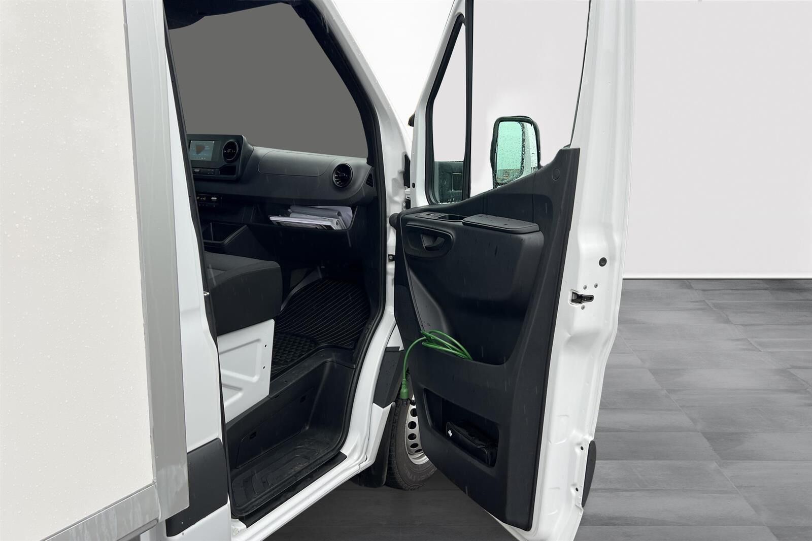 Mercedes-Benz Sprinter 2023, bild 6/15