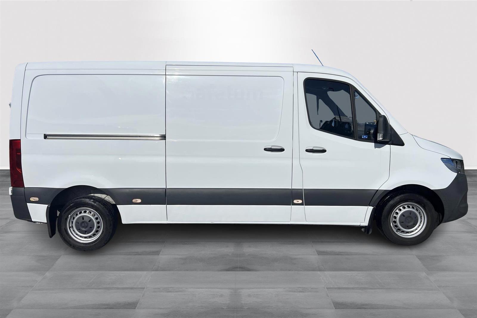 Mercedes-Benz Sprinter 2022, photo 7/20