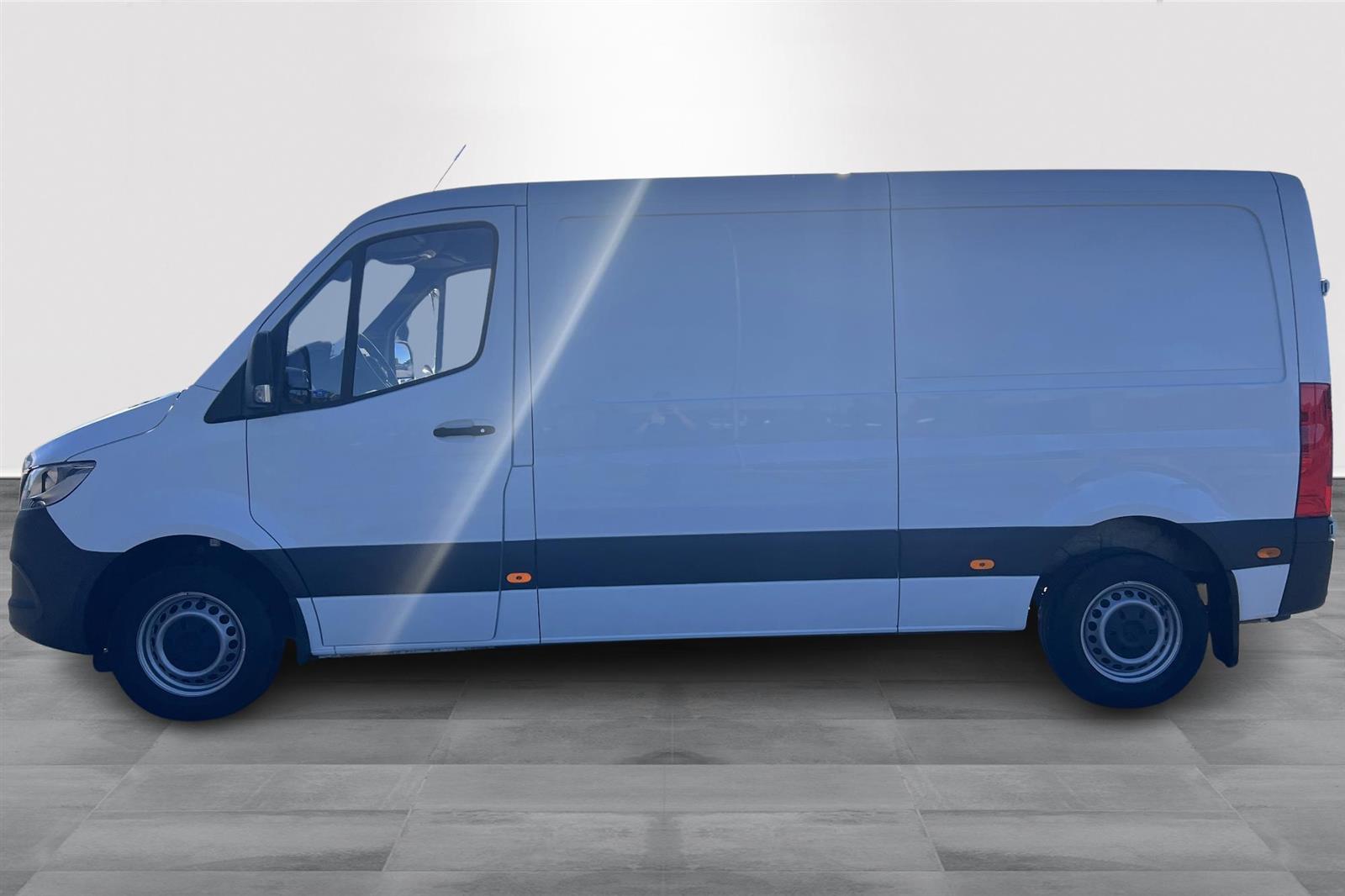 Mercedes-Benz Sprinter 2022, photo 3/20
