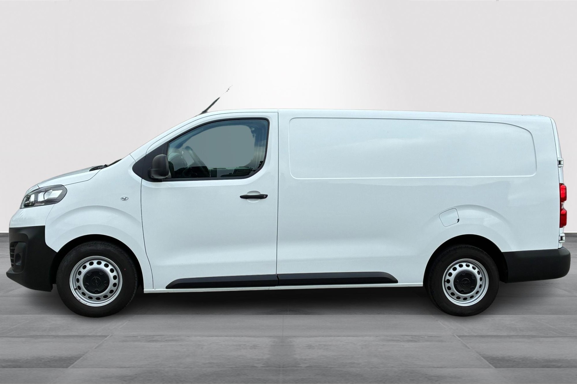 Opel Vivaro 2022, kuva 7/17